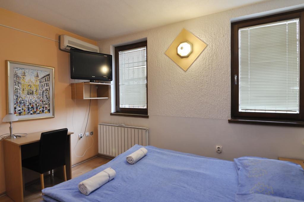 Hotel Istanbul Golden Horn Сараево Экстерьер фото